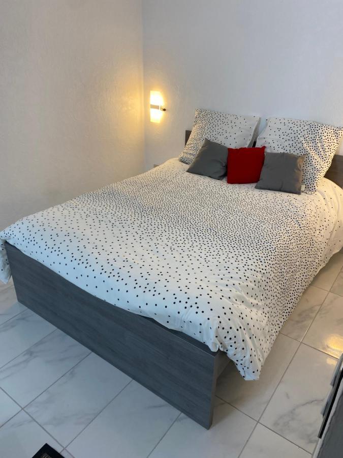 Agreable Studio A Proximite De Paris Et Henri Mondor Кретей Экстерьер фото
